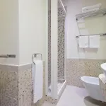 Guest house Lory House 4*